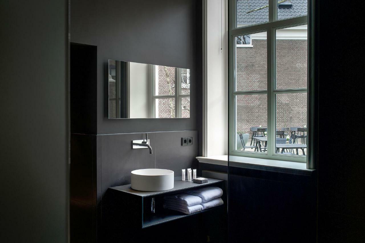 איינדהובן Kazerne Hotel - Member Of Design Hotels מראה חיצוני תמונה